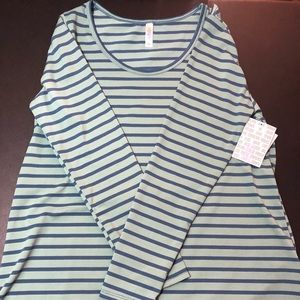 LuLaRoe Lynnae Shirt